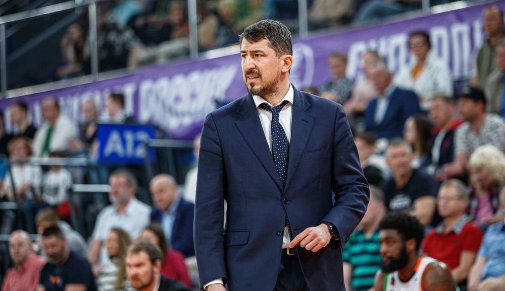 Главный тренер «Уралмаша» назвал большой победу над «Зенитом» в Единой лиге ВТБ Главный тренер «Уралмаша» назвал большой победу над «Зенитом» в Единой лиге ВТБ