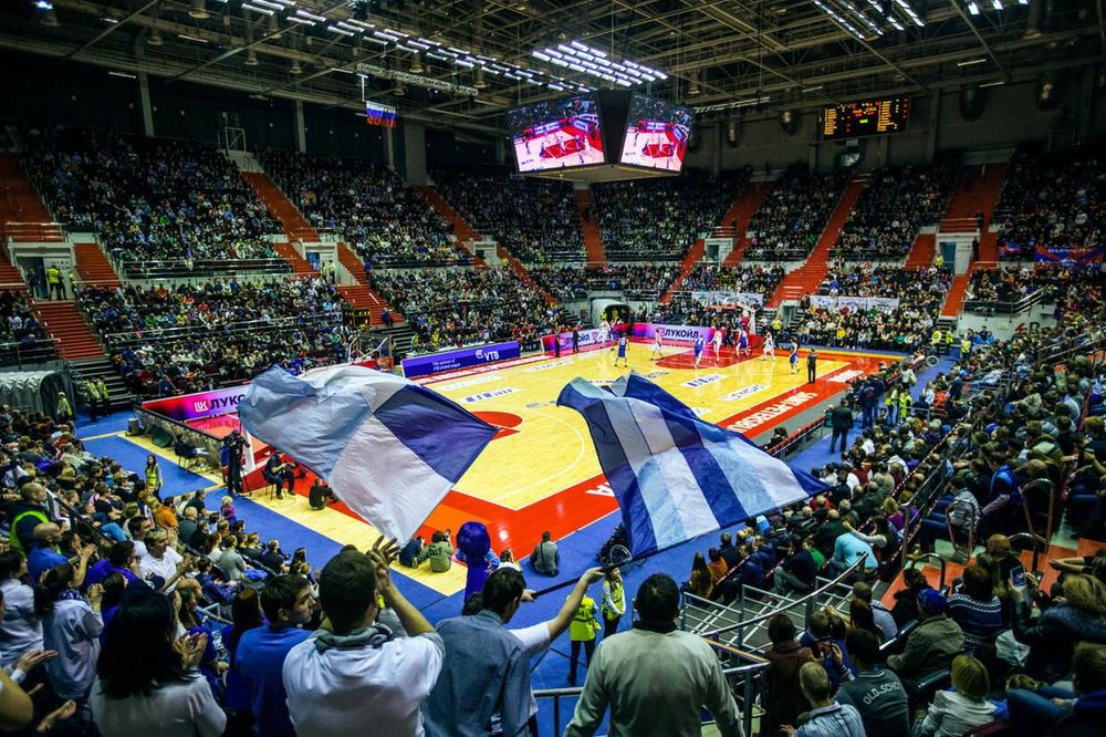 Отдельный гардероб и билеты от 100 рублей