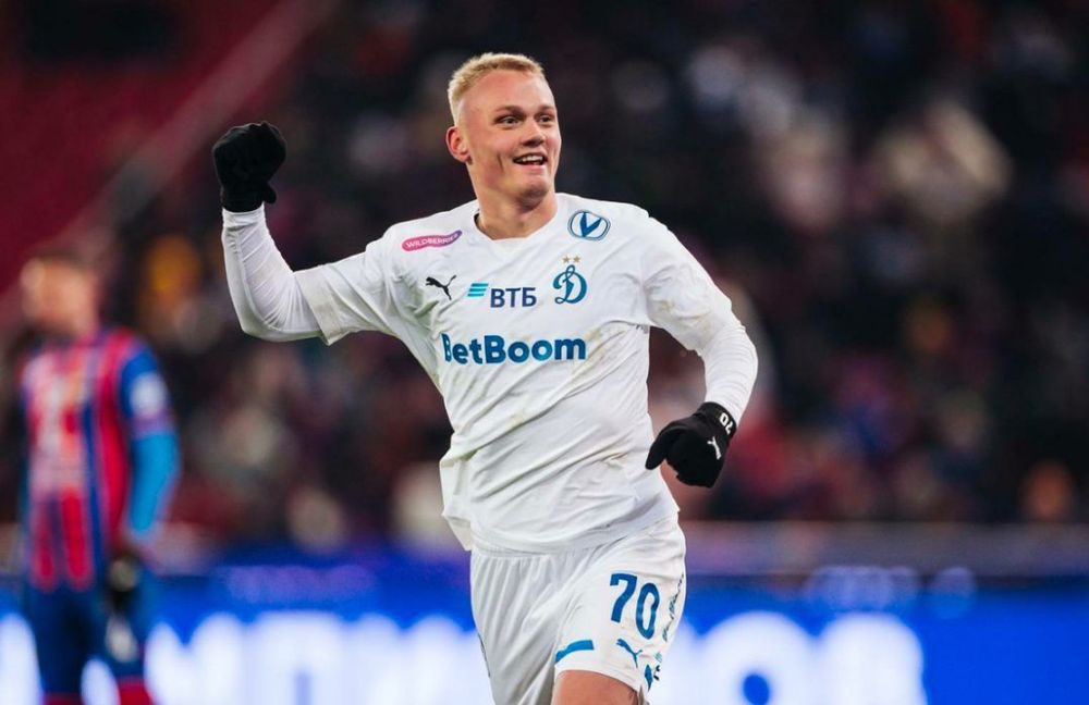 Заварзин: Из наших игроков выделяется Константин Тюкавин Заварзин: Из наших игроков выделяется Константин Тюкавин