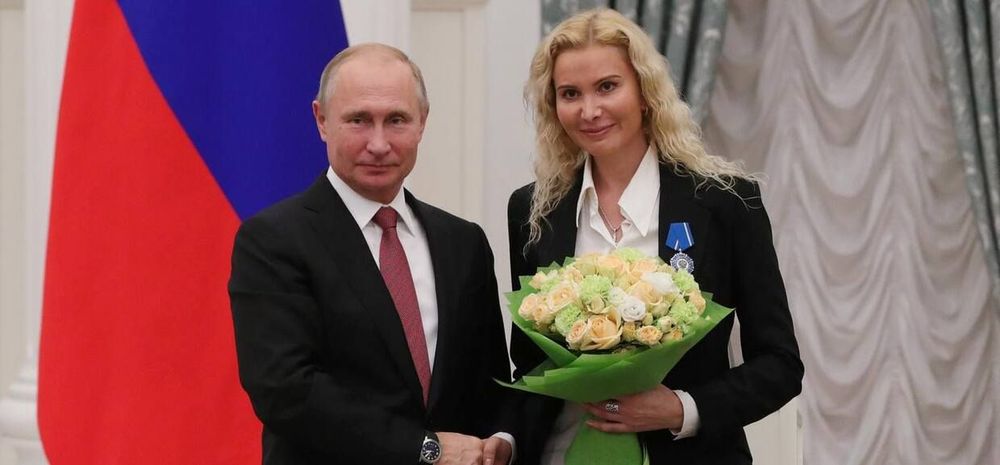 Тутберидзе опровергла информацию о болезни, записав видео-обращение Лайшеву