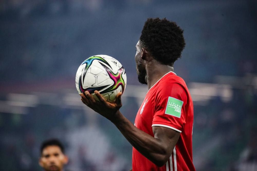 Флик выиграл с «Баварией» очередной трофей