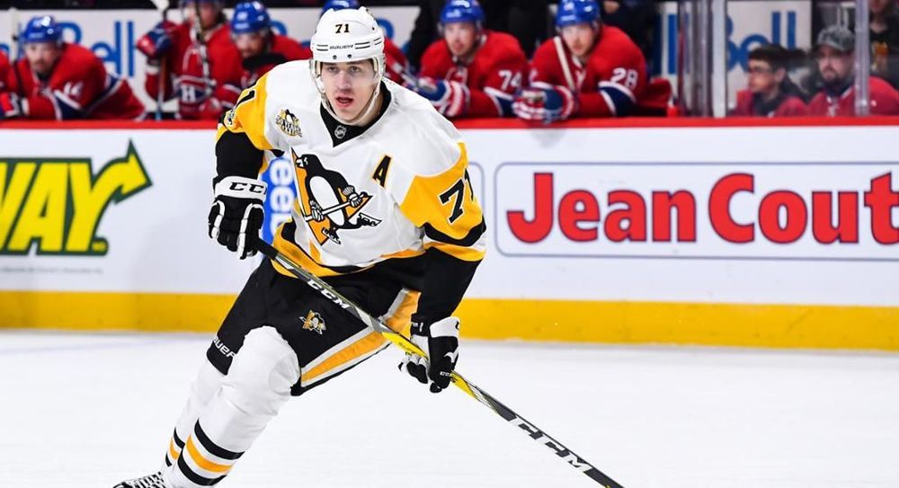 Малкин тренировался во втором звене. Он может выйти на лед впервые за месяц