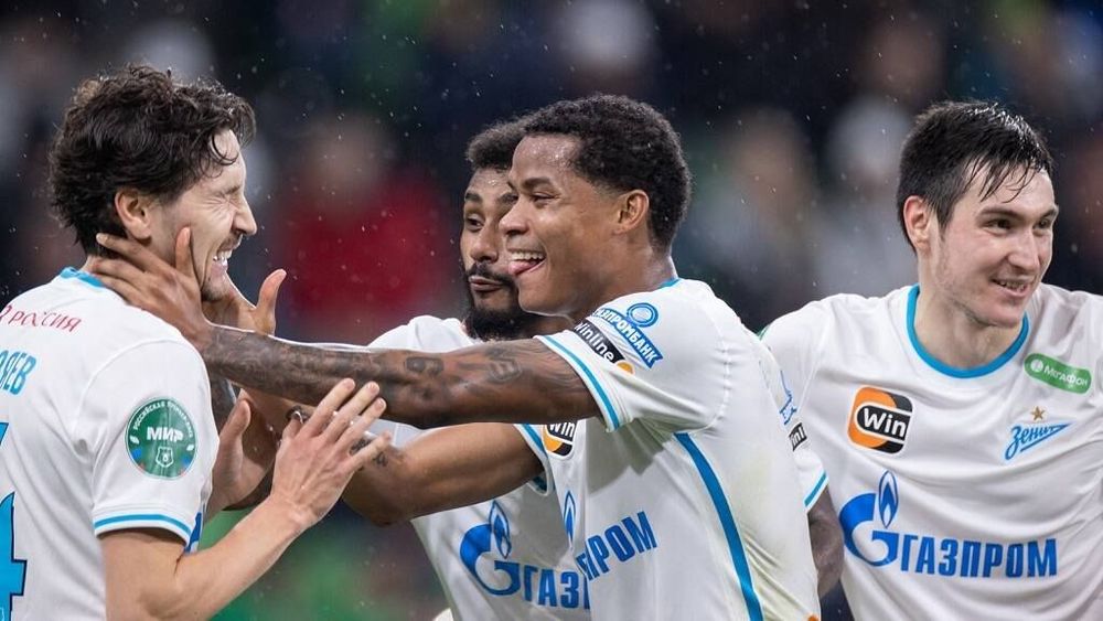 «Зенит» опережает «Спартак» с гигантским отрывом. Так выглядит турнирная таблица РПЛ по итогам первого круга «Зенит» опережает «Спартак» с гигантским отрывом. Так выглядит турнирная таблица РПЛ по итогам первого круга