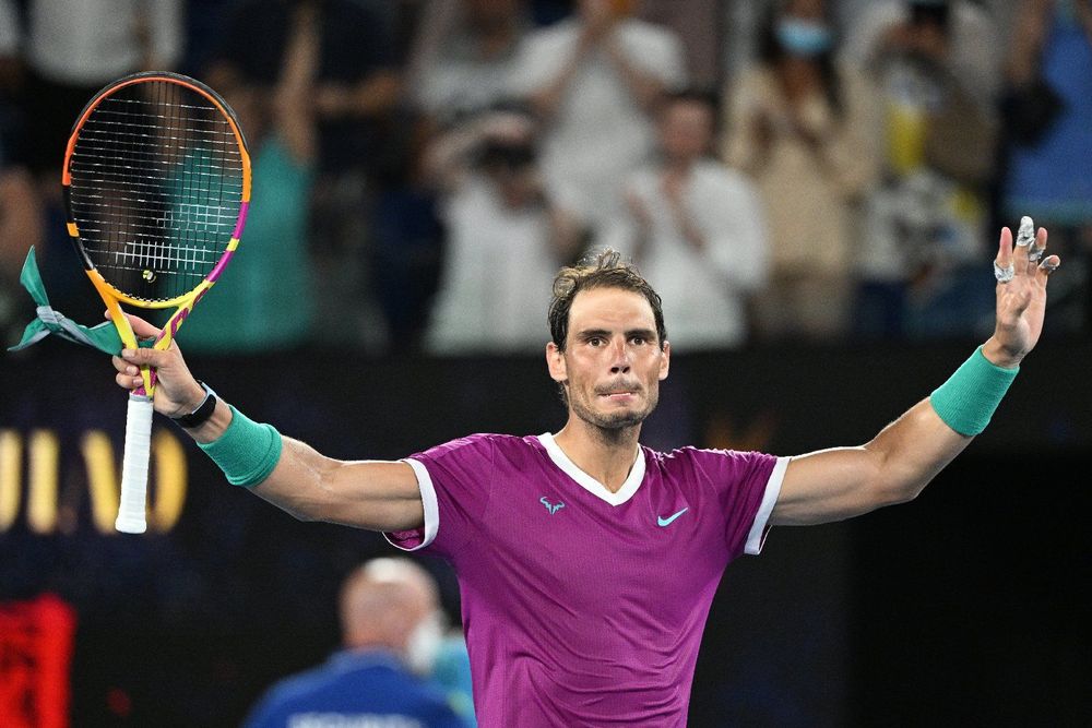 Хачанов проиграл Надалю в третьем круге Australian Open