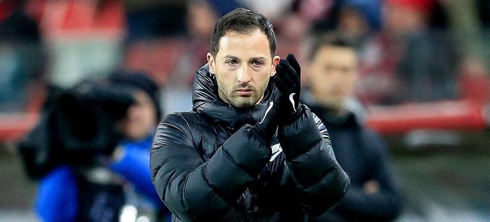 Уткин раскритиковал Тедеско за поведение во время матчей «Спартака» Уткин раскритиковал Тедеско за поведение во время матчей «Спартака»