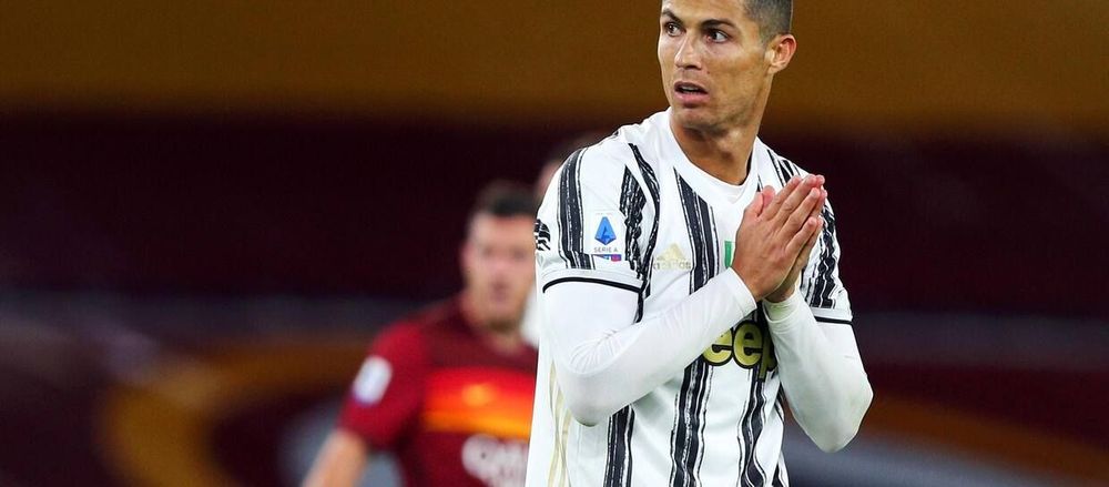 Роналду выздоровел от коронавируса и выходит из самоизоляции