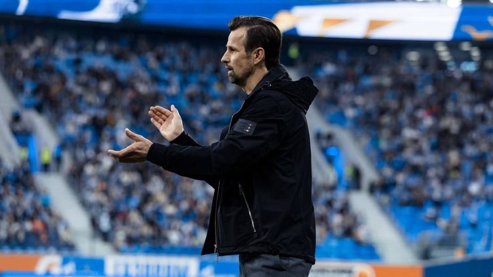 Семак про трансферы россиян: Это гораздо затратнее, чем приглашать иностранцев Семак про трансферы россиян: Это гораздо затратнее, чем приглашать иностранцев