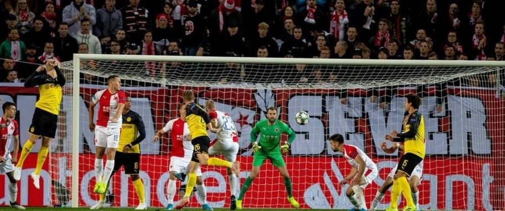 Дубль Хакими помог «Боруссии» обыграть «Славию», «Наполи» сыграл вничью с «Генком» Дубль Хакими помог «Боруссии» обыграть «Славию», «Наполи» сыграл вничью с «Генком»