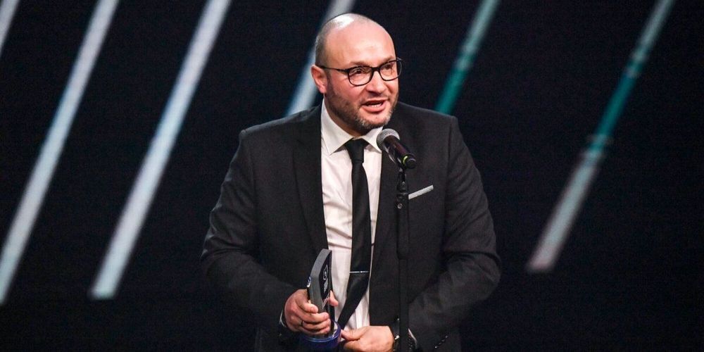 Генич – о Дзюбе: Ни одна псина не будет ставить под сомнение мою карьеру Генич – о Дзюбе: Ни одна псина не будет ставить под сомнение мою карьеру