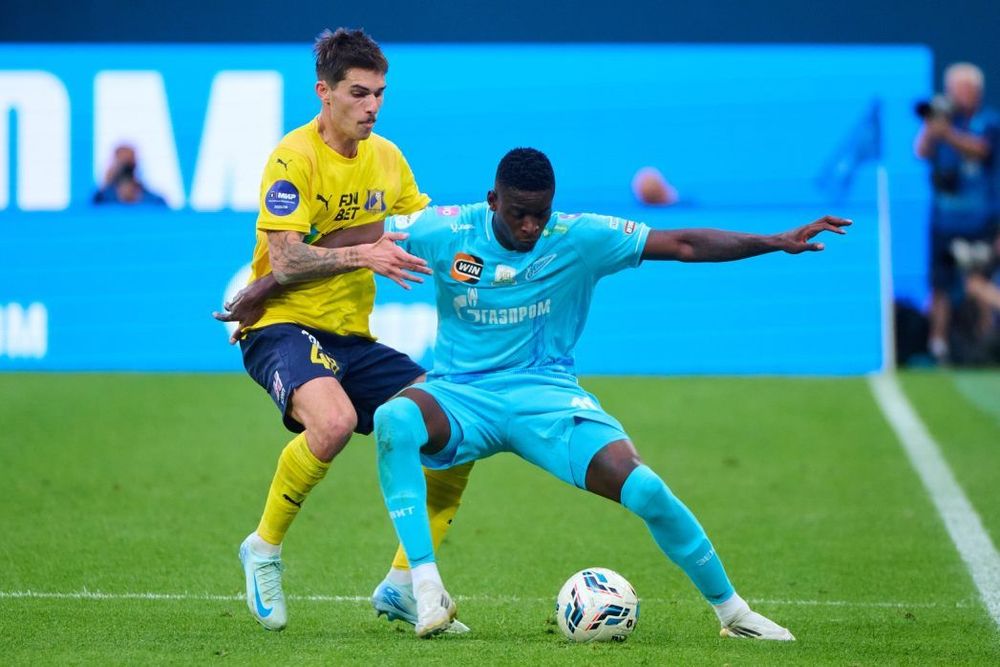 «Аль-Наср» с Криштиану Роналду планирует за большие деньги купить Энрике у «Зенита»