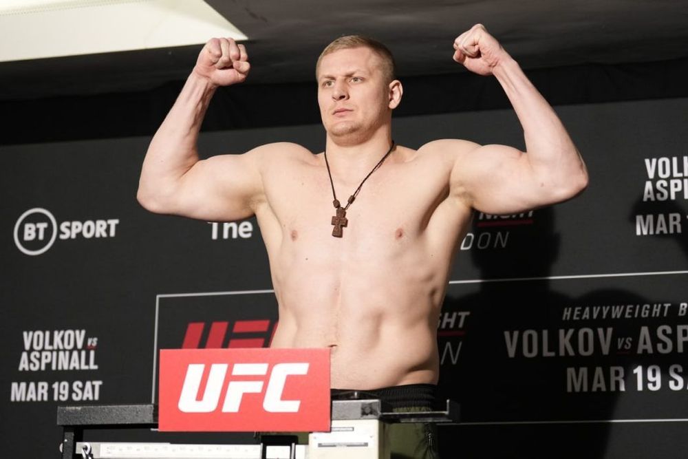Двойной чемпион ONE FC Малыхин дал прогноз на противостояние Павловича и Блэйдса на турнире UFC