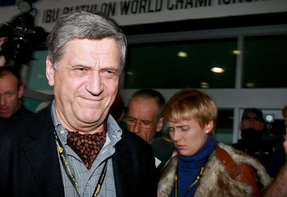 Тихонов высказался о выступлении российских биатлонистов в спринтерской гонке Кубка мира