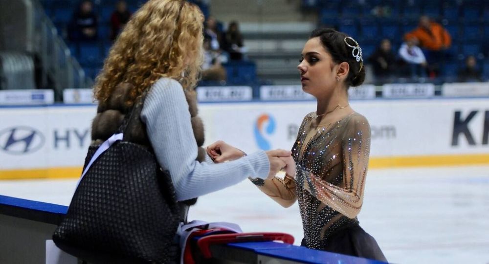 «Медведева очень конкурентоспособна». Орсер — о работе с воспитанницей Тутберидзе