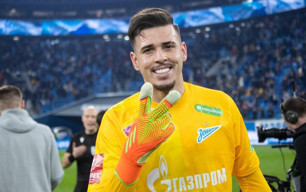 Агент Ивана рассказал, как голкипер расстался с «Зенитом»