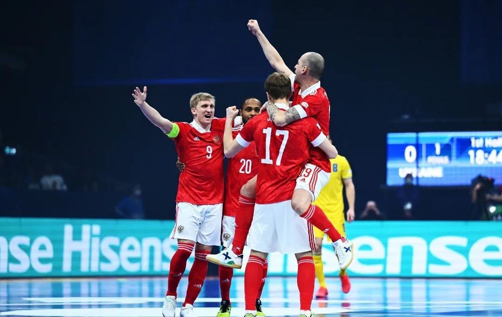 Капитан сборной России по мини-футболу прокомментировал победу над Украиной в полуфинале ЧЕ Капитан сборной России по мини-футболу прокомментировал победу над Украиной в полуфинале ЧЕ