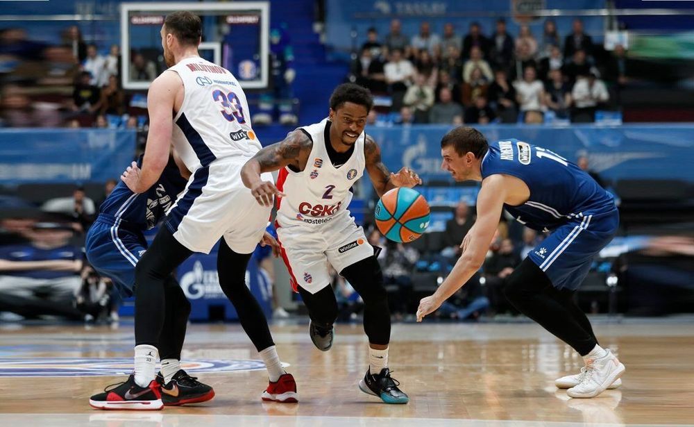 Защитник ЦСКА Уэйр: Путь к победе над «Зенитом» мы нашли в четвертой четверти Защитник ЦСКА Уэйр: Путь к победе над «Зенитом» мы нашли в четвертой четверти