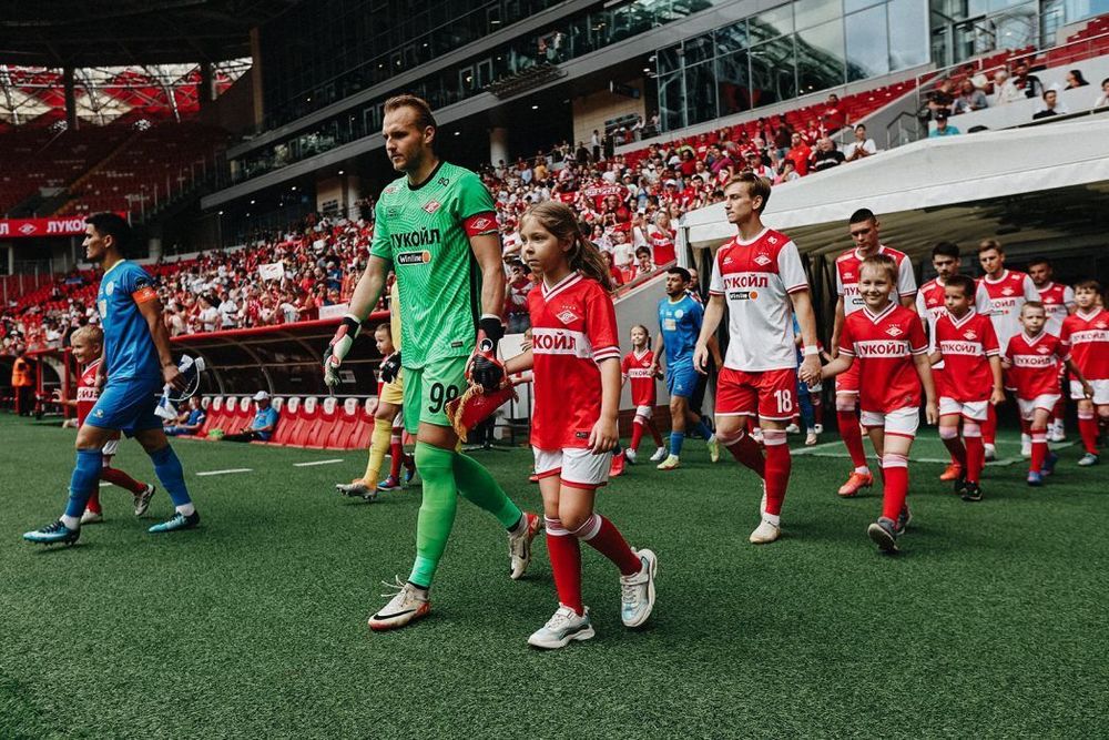 Литвинов рассказал, за счет чего «Спартак» может стать чемпионом России Литвинов рассказал, за счет чего «Спартак» может стать чемпионом России