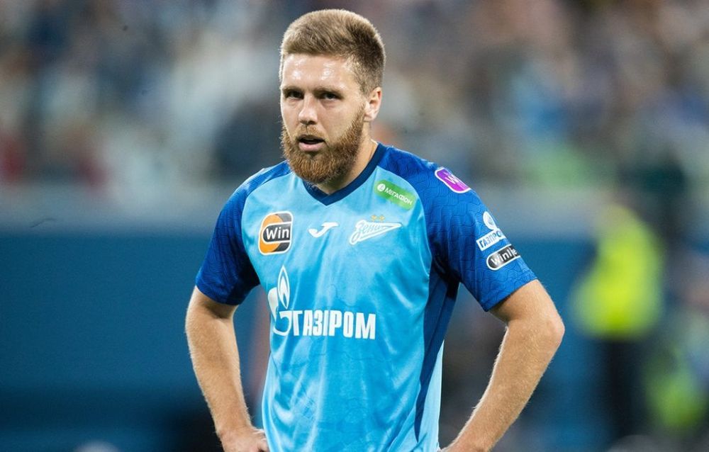 Сергеев – больше не основной в «Зените». Что делать нападающему?
