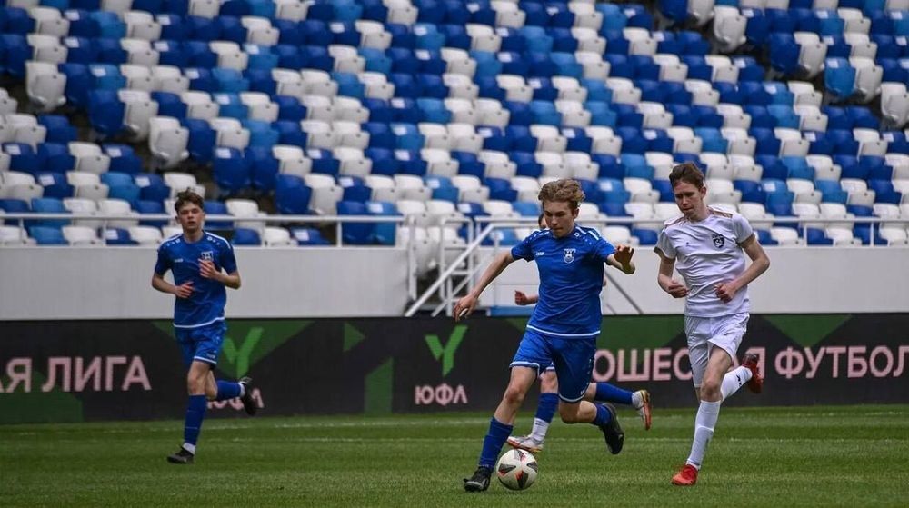 Стадион чемпионата мира и новые рекорды. Стартовал второй сезон ЮФЛ Северо-Запад