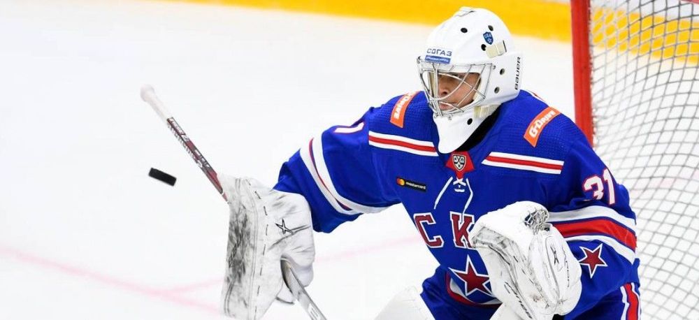 Александр Самонов подписал новый контракт со СКА