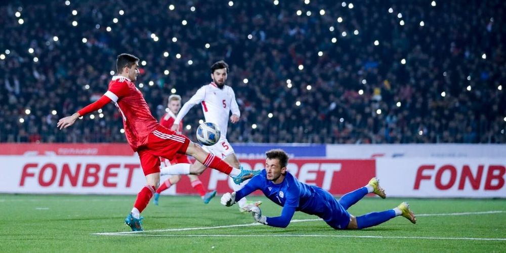 Вратарь сборной Таджикистана заявил, что он готов играть в России даже за «Торпедо» Вратарь сборной Таджикистана заявил, что он готов играть в России даже за «Торпедо»