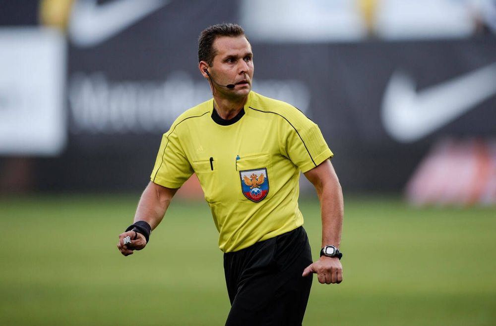 Арбитр Турбин наказан после скандала с Карпиным