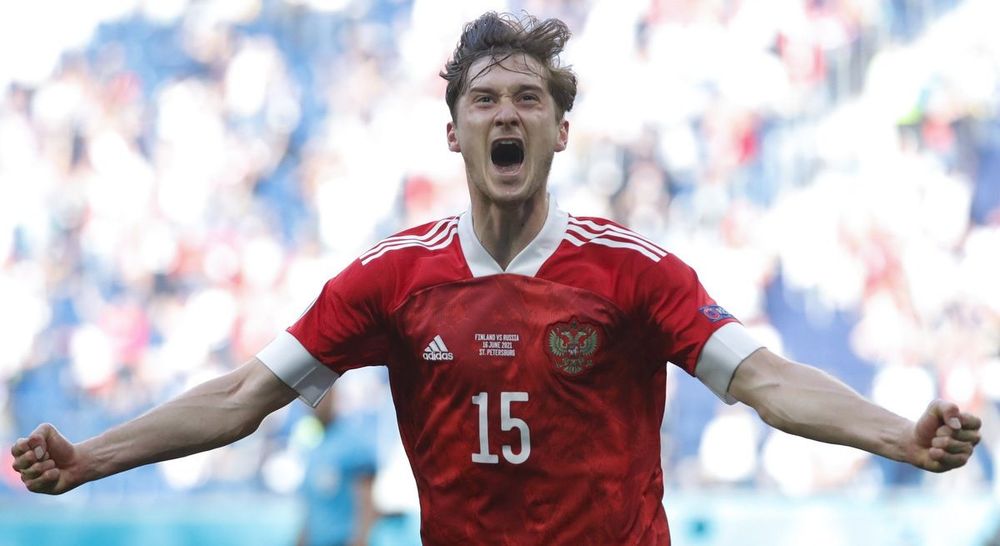 Фонбет передаст по миллиону рублей на благотворительность за голы Миранчука и Дзюбы