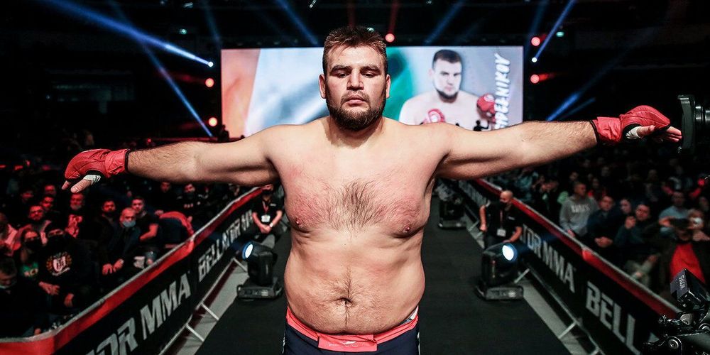 Боец MMA Кирилл Сидельников готовится к новому старту