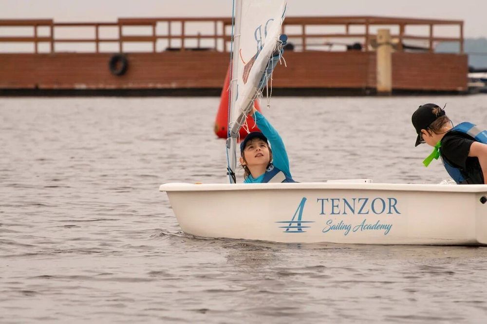 В Пестово завершились детские парусные соревнования Tenzor Junior Cup В Пестово завершились детские парусные соревнования Tenzor Junior Cup