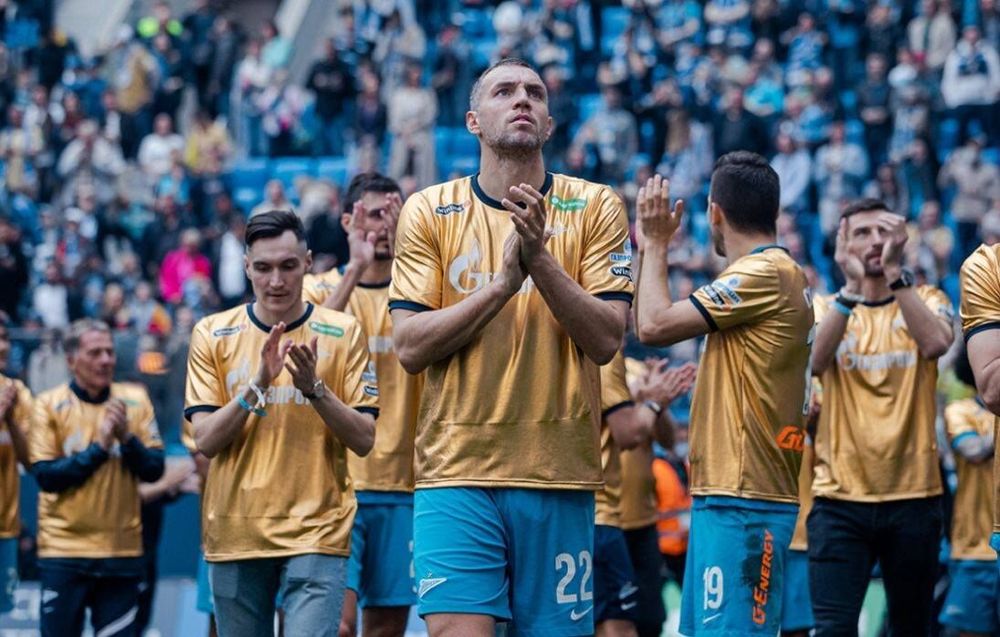 Колосков выразил сожаление из-за того, что Дзюба никому не понадобился в России Колосков выразил сожаление из-за того, что Дзюба никому не понадобился в России