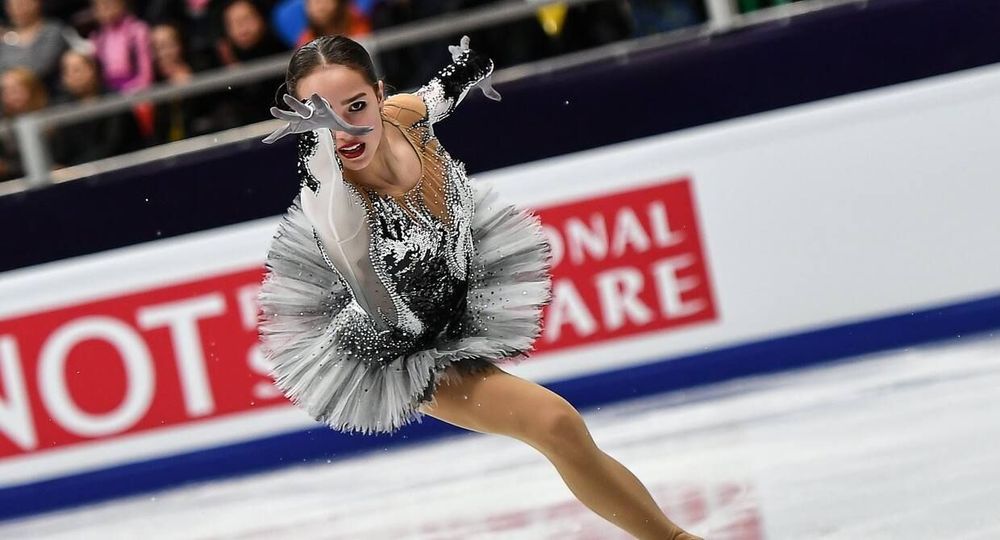 «Мне нужно было неудачно выступить, чтобы осознать, что не все идеально». Загитова — об ошибках на этапе Гран-при в Финляндии