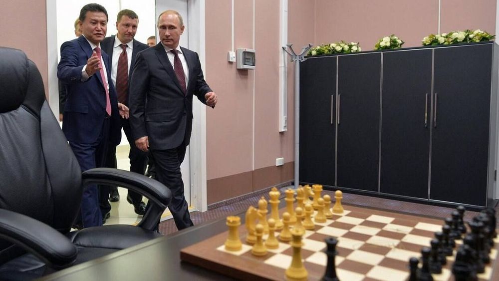 Владимир Путин попросил лучше популяризировать шахматы