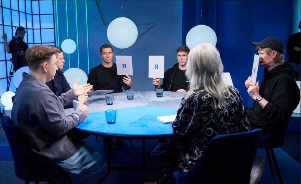 «Каждый третий»: «Зенит» завершил месяц борьбы с кибербуллингом «Каждый третий»: «Зенит» завершил месяц борьбы с кибербуллингом