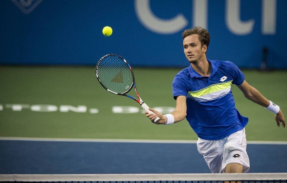 Медведеву присвоено звание заслуженного мастера спорта