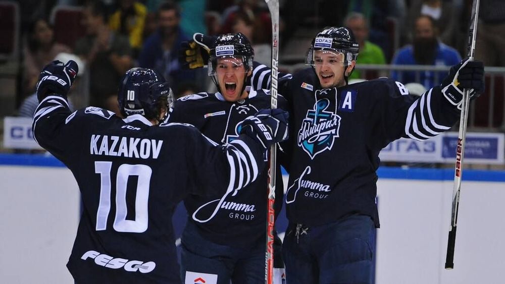 «Адмирал» нашел способ сохранить прописку в КХЛ. Теперь перед клубом стоит задача войти в элиту российского хоккея «Адмирал» нашел способ сохранить прописку в КХЛ. Теперь перед клубом стоит задача войти в элиту российского хоккея