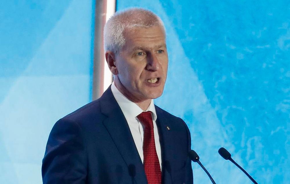 Министр спорта обещал спасти ВФЛА