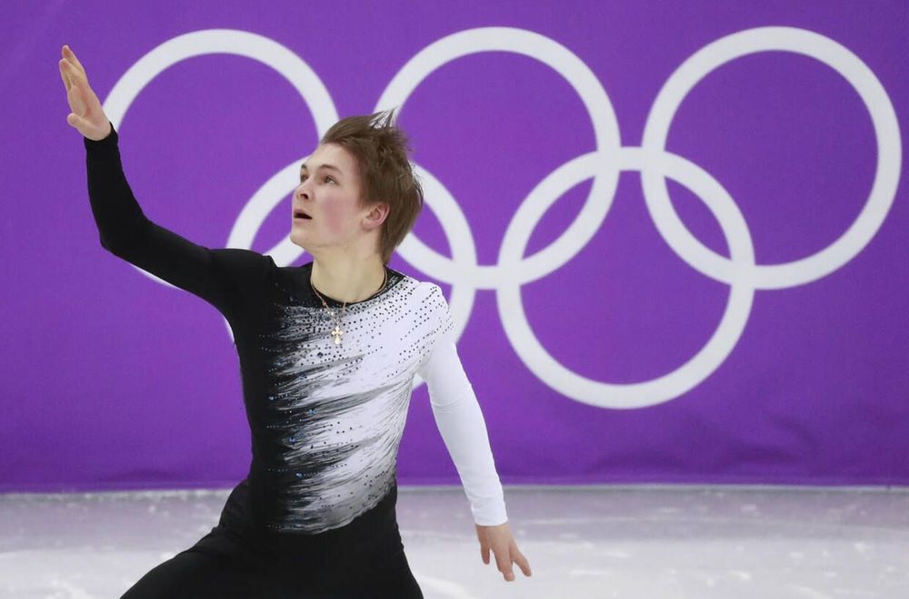 «Мы ничего не меняем, едем на чемпионат России». Чеботарева — о проблемах Коляды со здоровьем