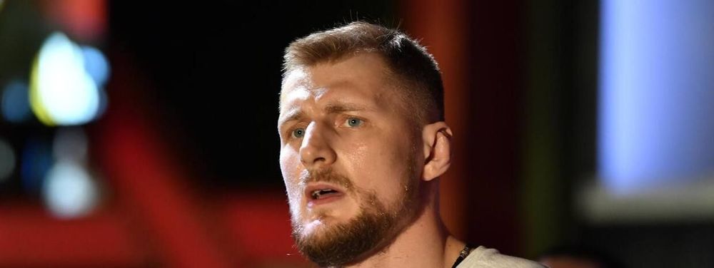 Волков победил на турнире UFC в Лас-Вегасе