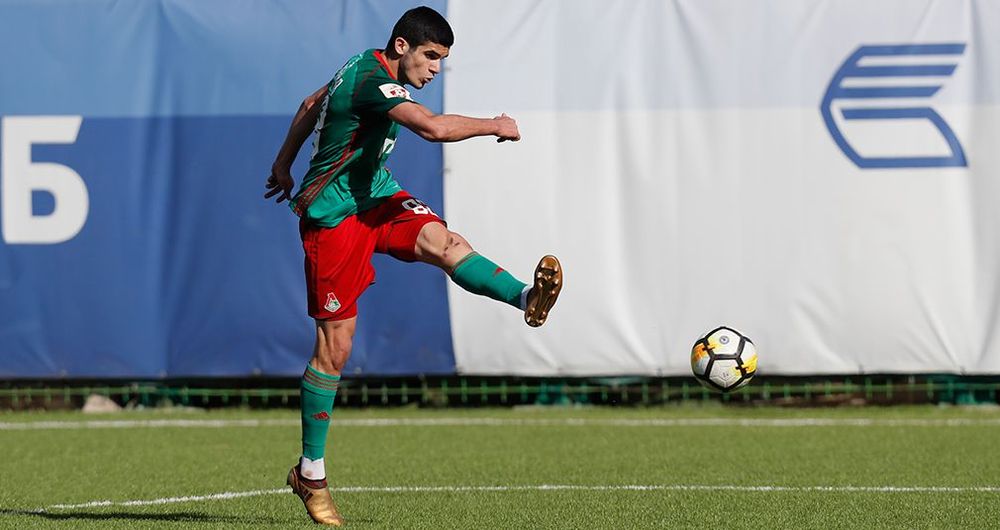 Форвард «Локомотива» Сулейманов покинул команду