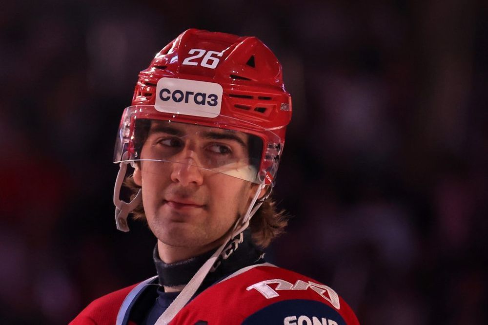 Симашев подписал контракт с «Ютой» и будет выступать в НХЛ