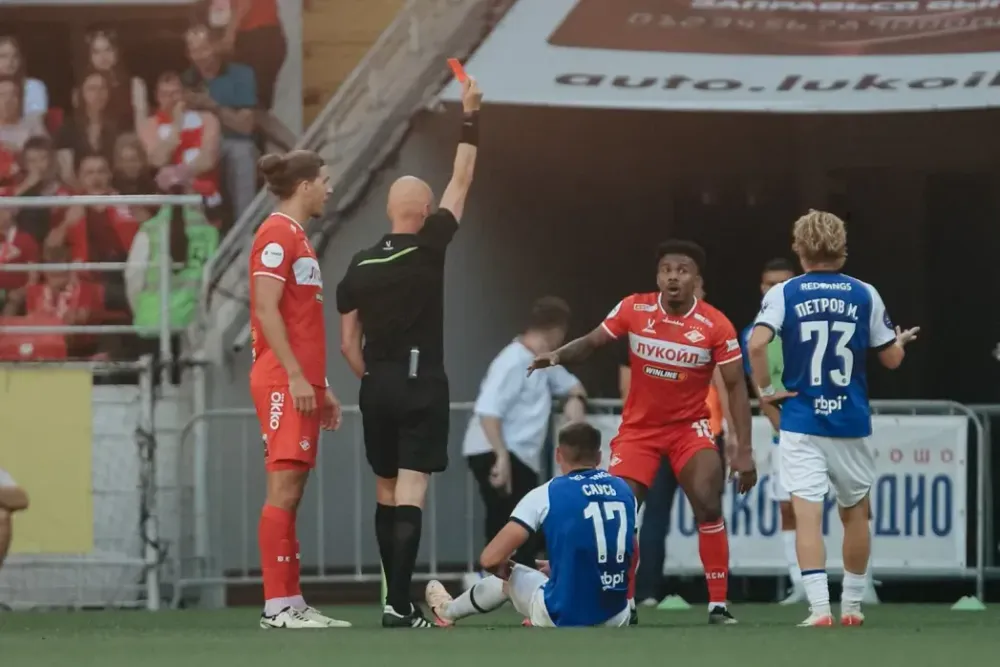 Арбитр Семенов: С точки зрения робота удаления футболистов «Спартака» справедливы