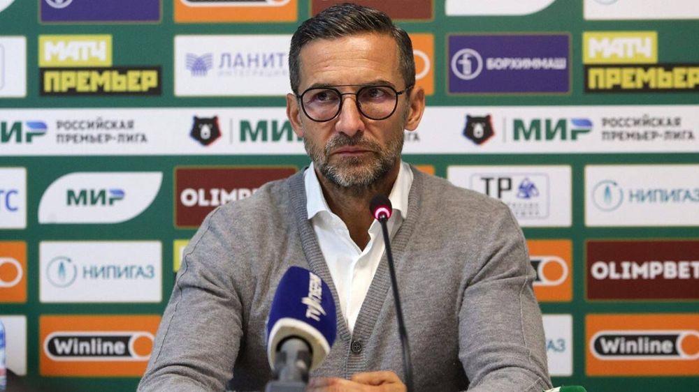 Семин призвал тренерский штаб уйти из «Локомотива»