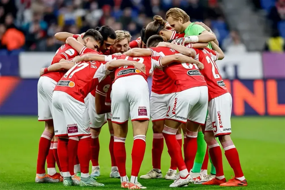 «Мне фиолетово»: Кафельников — о «Спартаке»