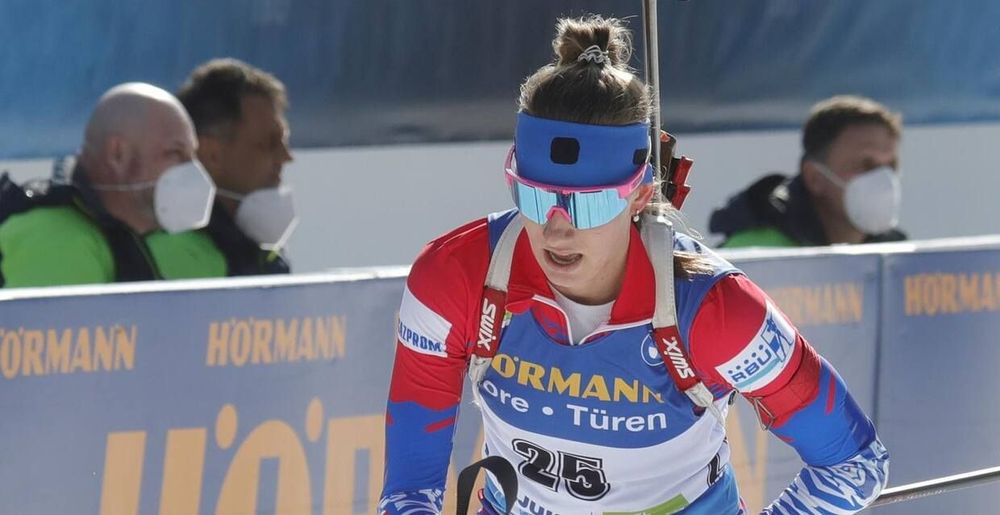 Лидер женского сезона одержала третью победу подряд и упрочила свою первую позицию Лидер женского сезона одержала третью победу подряд и упрочила свою первую позицию