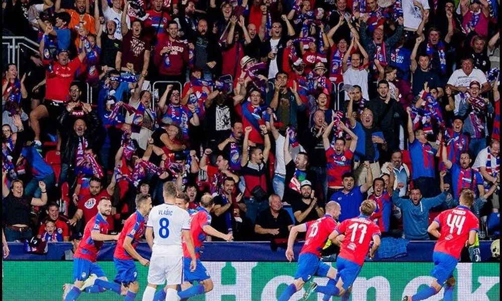 «Виктория» со счетом 2:0 обыгрывает ЦСКА после первого тайма