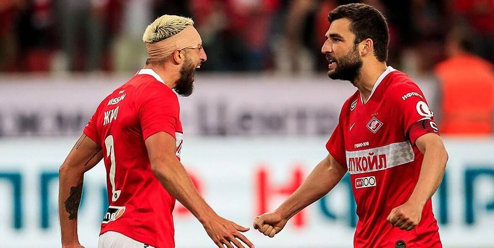 «Сочи» отправил «Спартак» в зону вылета в «твиттере», но потом исправился