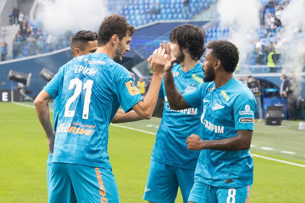 «Фламенго» хочет приобрести зенитовца Дугласа