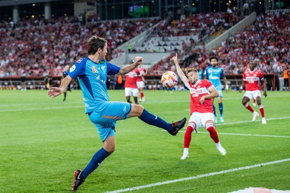 Шишкин рассказал, почему «Зенит» и «Спартак» активны в зимнее трансферное окно Шишкин рассказал, почему «Зенит» и «Спартак» активны в зимнее трансферное окно