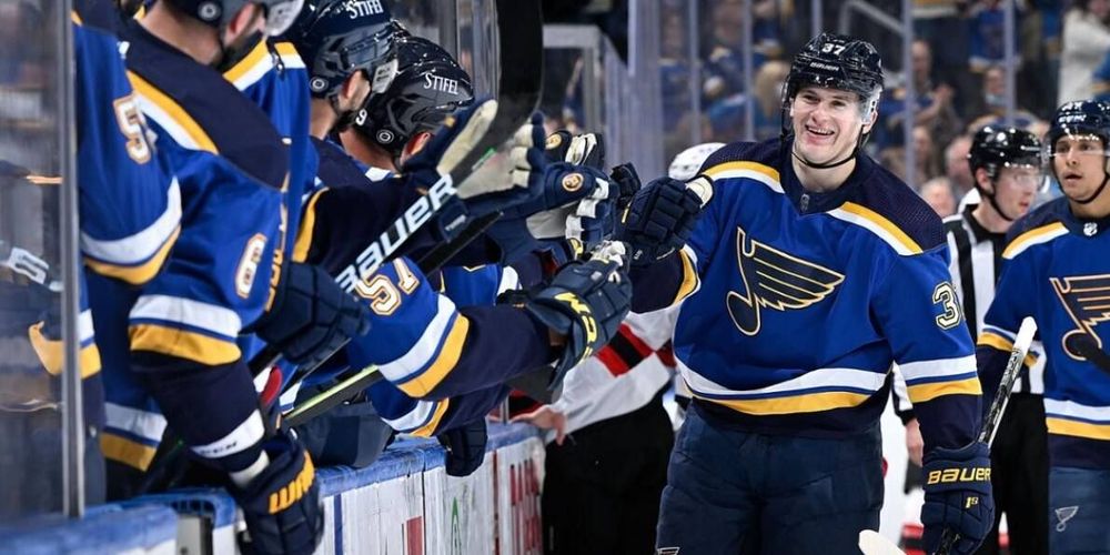 Дубль Костина помог «Эдмонтону» в матче с «Анахаймом» Дубль Костина помог «Эдмонтону» в матче с «Анахаймом»