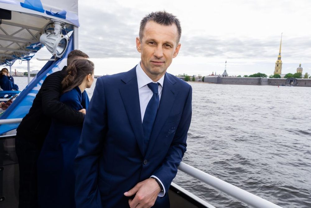 Бесчастных: Семак учится и каждый год приобретает что-то новое